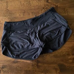 Lululemon Speed Up Low-Rise Lined Short 2.5"